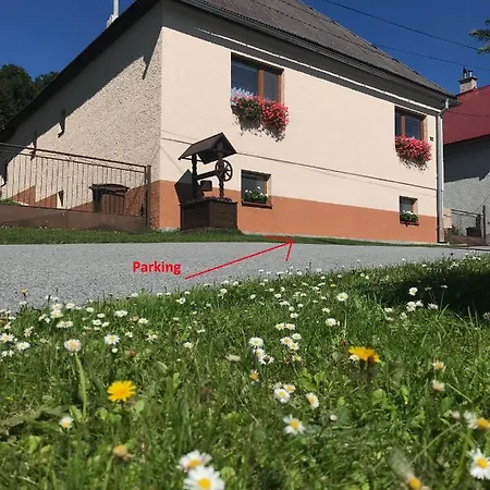 Jedlicka Apartment